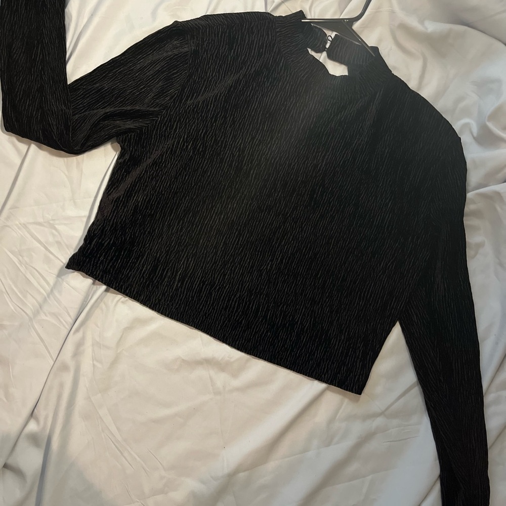 Elegant Black Women's Top/Backless